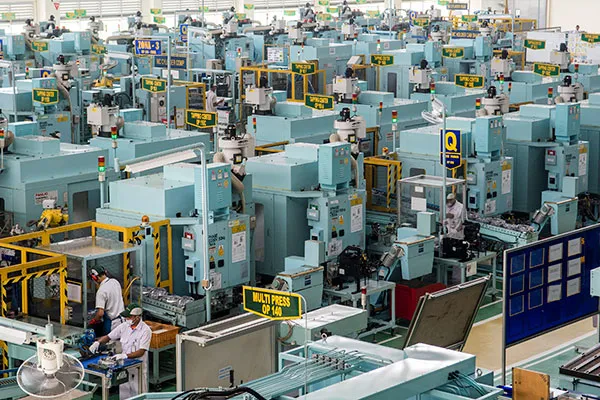 Pertumbuhan Ekonomi RI 2025 Didukung Investasi dan Manufaktur