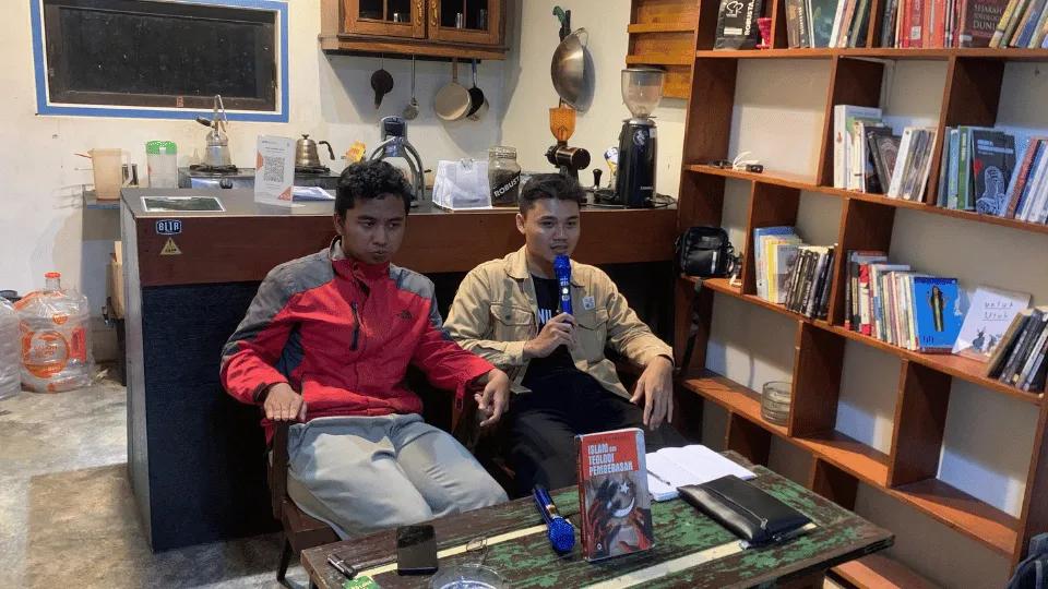 Diskusi Buku 'Islam & Teologi Pembebasan' di Blitar: Menggugat Ketidakadilan Sosial