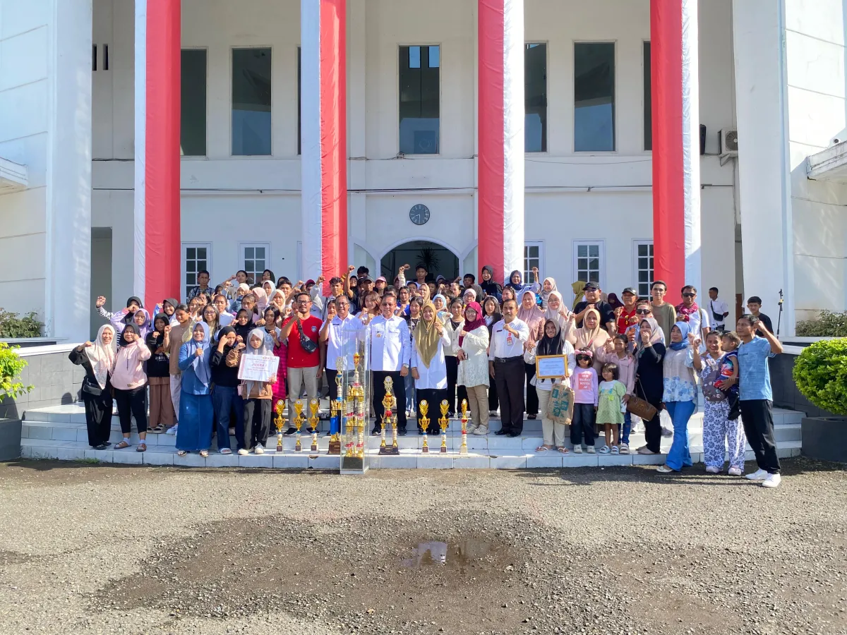 Wali Kota Bima Sambut Kemenangan Tim Marching Band SMPN 2 di Kompetisi Nasional