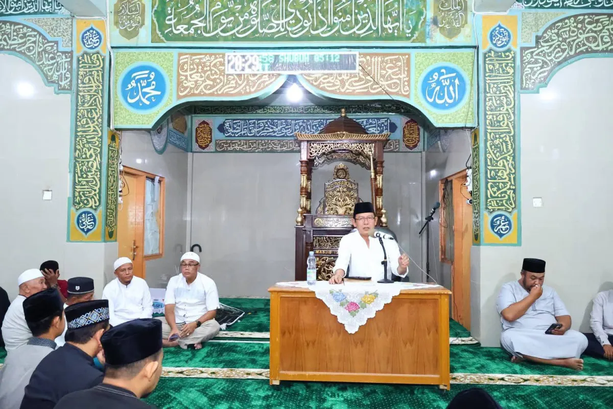 Wali Kota Payakumbuh Ajak Keluarga Perkuat Kamtibmas Saat Safari Ramadan