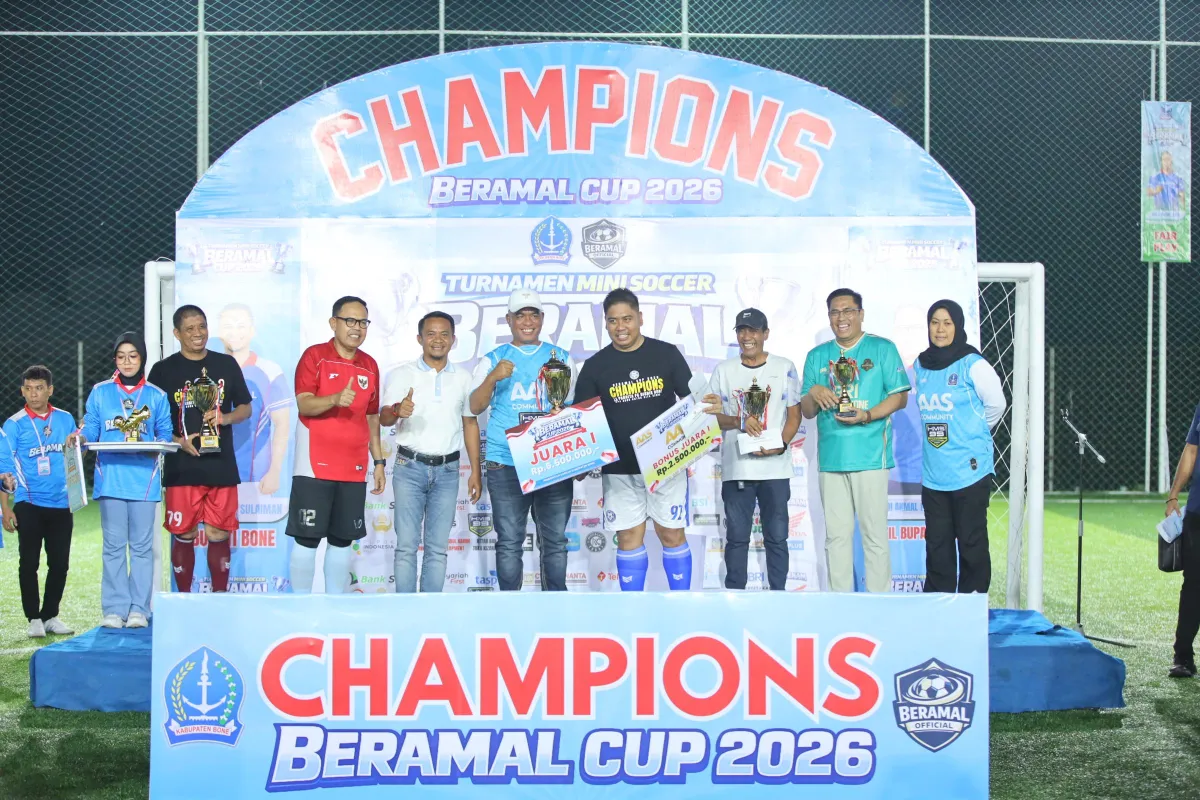 Penutupan Turnamen Mini Soccer Beramal Cup I 2026 di Bone