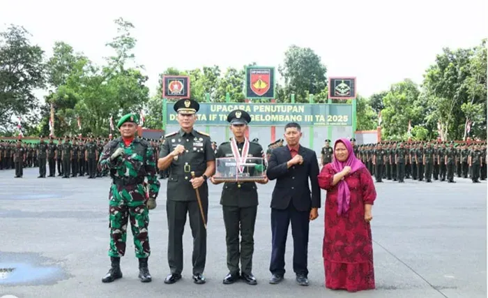 Julio Oscar, Putra Buruh Bangunan, Juara Pendidikan Infanteri TNI AD