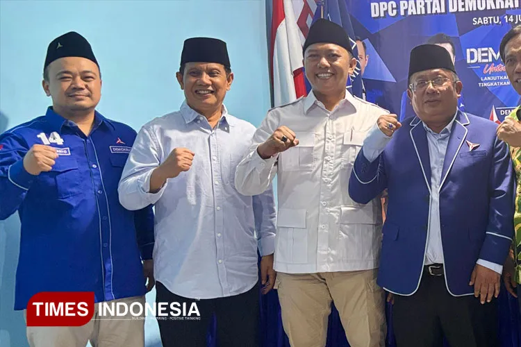 Kehadiran Abah Gunawan di Acara Partai Demokrat di Malang: Pertanda Bergabung?