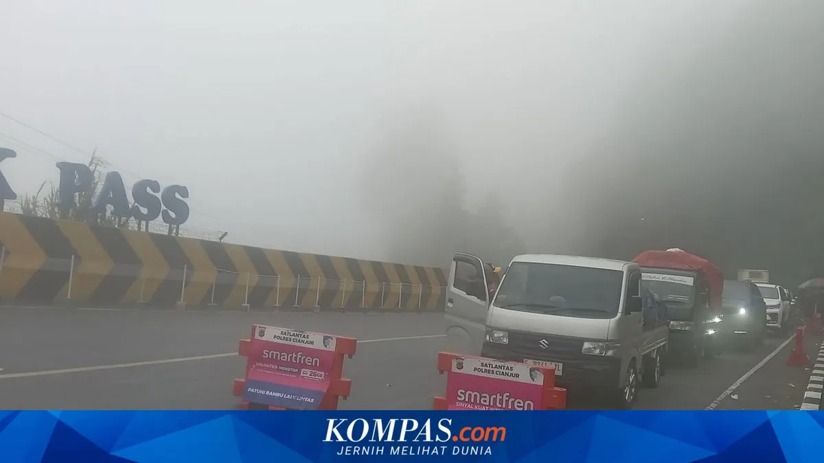 Peningkatan Volume Kendaraan di Jalur Puncak-Cianjur Selama Libur Imlek, Sistem Satu Arah Diterapkan Lebih Awal