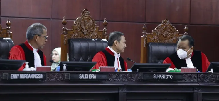 MK Terima Penarikan Permohonan Uji Materiil KUHAP