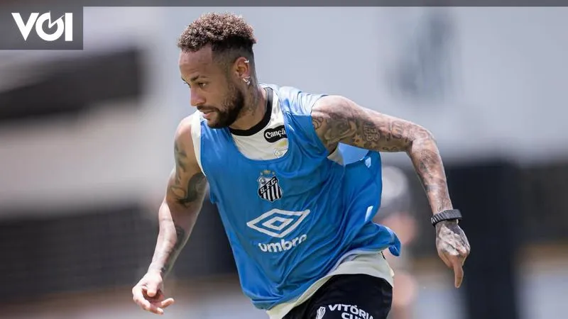 Santos Hati-hati Kembalikan Neymar Usai Operasi Lutut