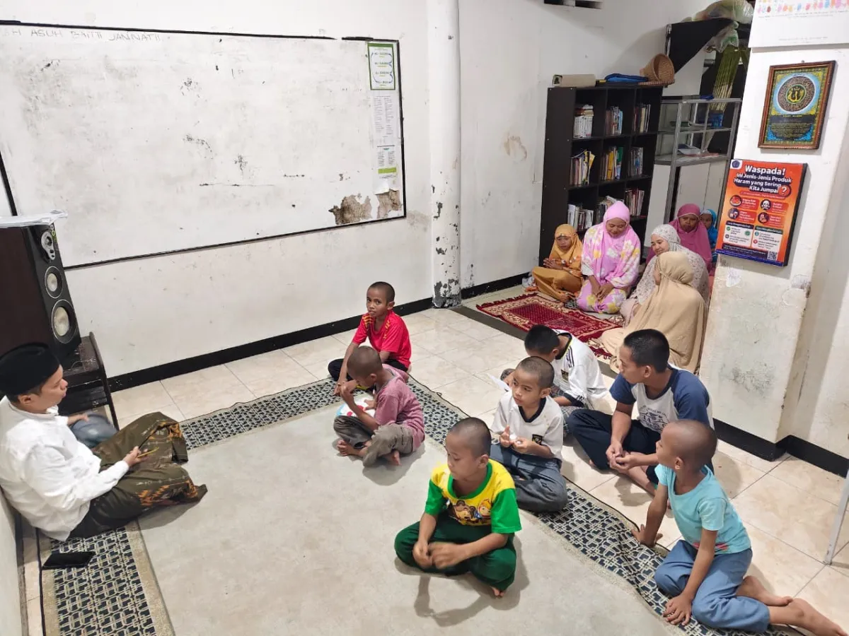 Staf KUA Purwokerto Timur Gelar Kajian Ramadan di Panti Asuhan Baitii Jannatii