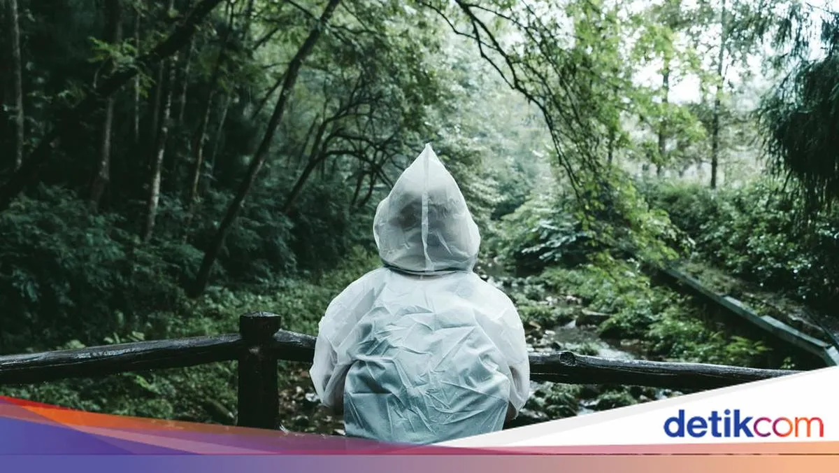 Prakiraan Cuaca DIY Hari Ini: Puncak Merapi Alami Hujan Lebat