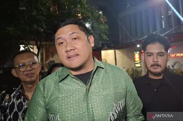 Pemeriksaan Mikhael Sinaga Terkait Kasus Ijazah Jokowi
