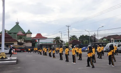Polresta Sleman Adakan Olahraga Pagi untuk Tingkatkan Kebugaran dan Kekompakan