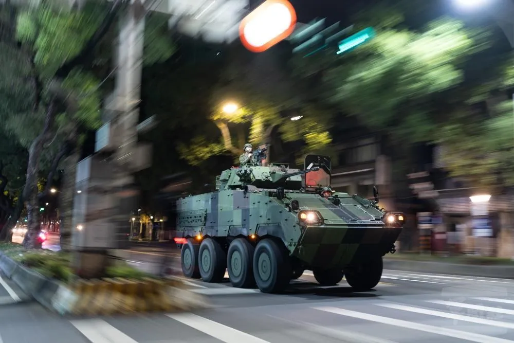 Latihan Polisi Militer Taiwan Tingkatkan Kesiapan Pertahanan di Taipei