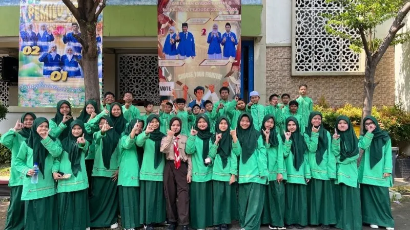 MTsN 6 Jakarta Laksanakan Pemilu OSIS Digital untuk Pembelajaran Demokrasi