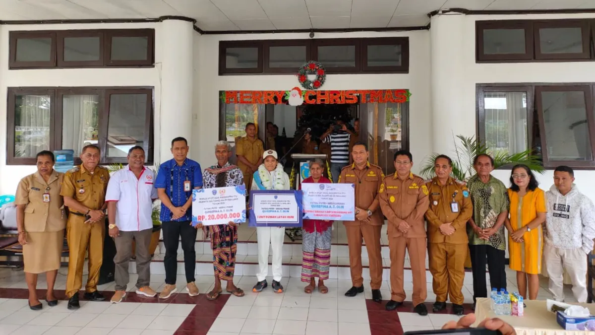 Bupati TTU Berikan Bonus Besar kepada Atlet Futsal Peraih Medali Perak SEA Games