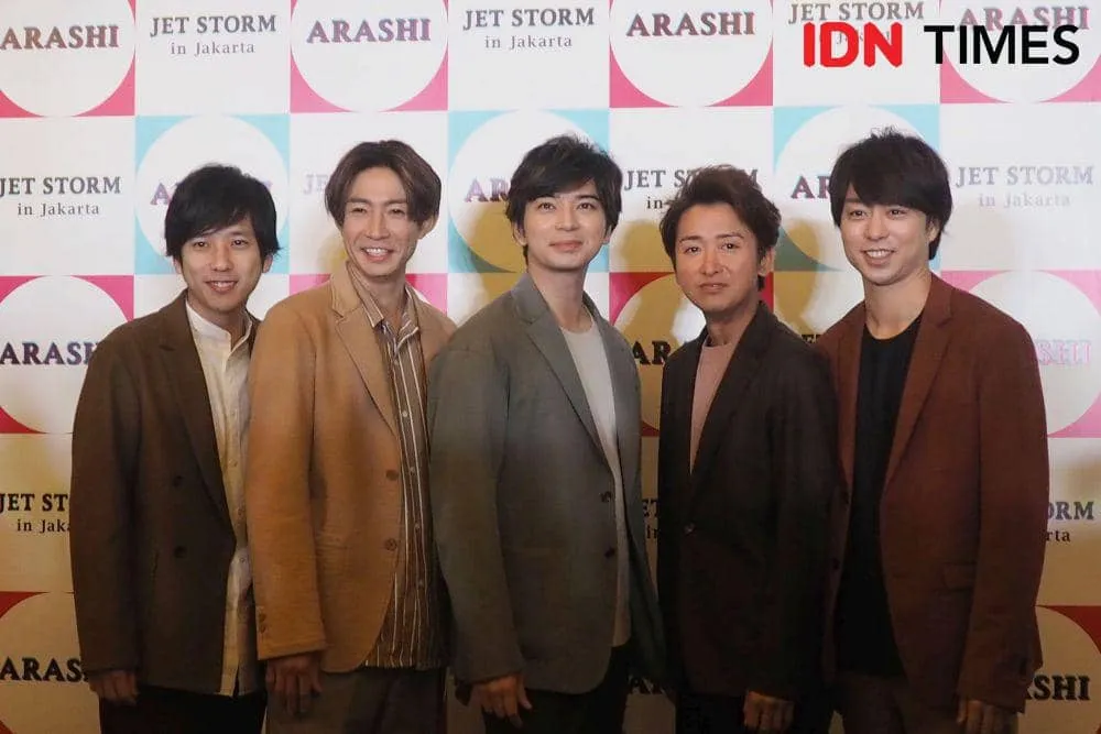 ARASHI Umumkan Rencana Bubar Setelah Konser Terakhir 2026