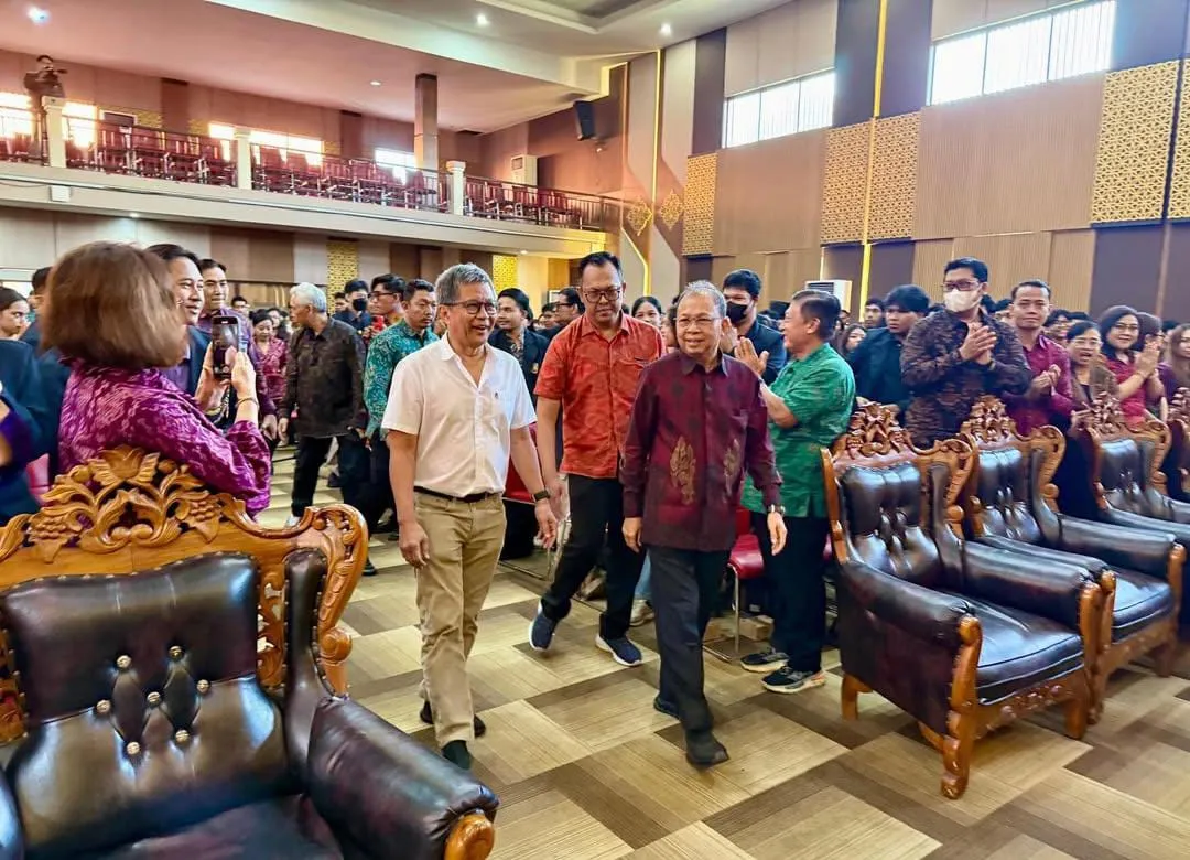 Gubernur Bali Wayan Koster Ajak Generasi Muda Kembangkan Nalar Kritis di Era Kecerdasan Buatan