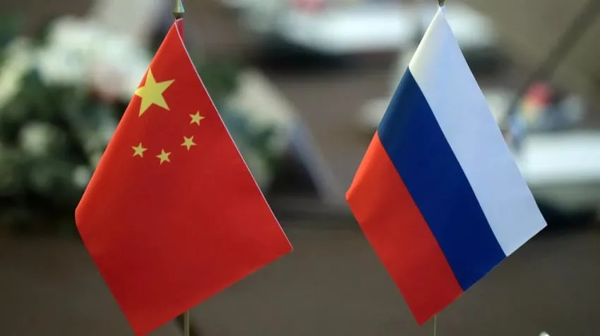 Rusia dan China Bersatu Lawan Militerisasi Asia-Pasifik oleh Barat