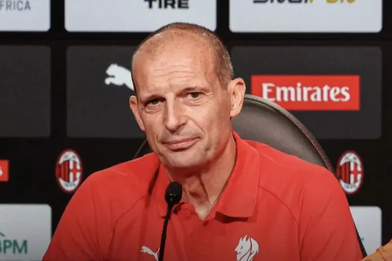 Ketegangan Allegri dan Fabregas Memanas di San Siro