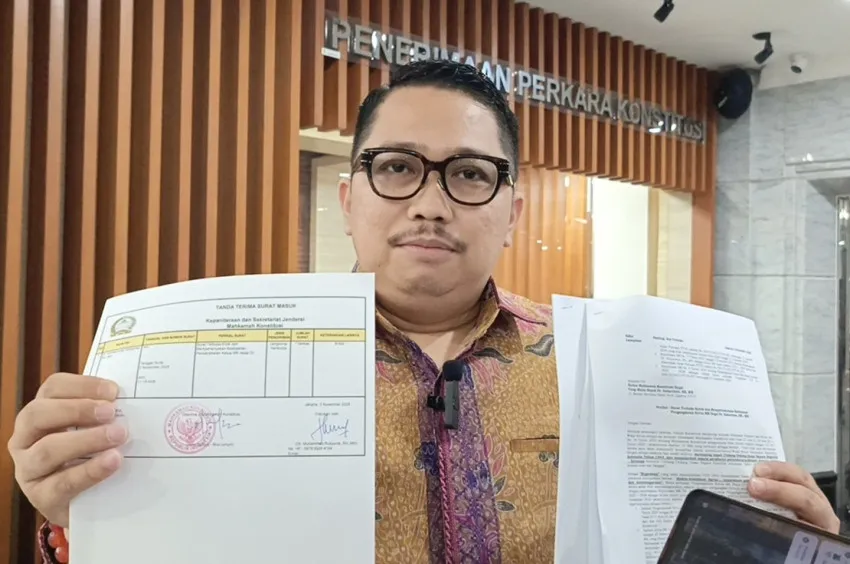 Pakar Hukum Desak 9 Hakim MK Mundur Terkait Pengangkatan Ketua Ilegal