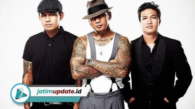 Lagu 'Bulan & Ksatria' sebagai Simbol Perlawanan dan Cinta
