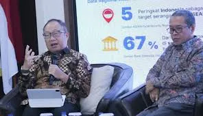 OVO Tingkatkan Literasi Keuangan Gen Z Lewat Fintech Academy