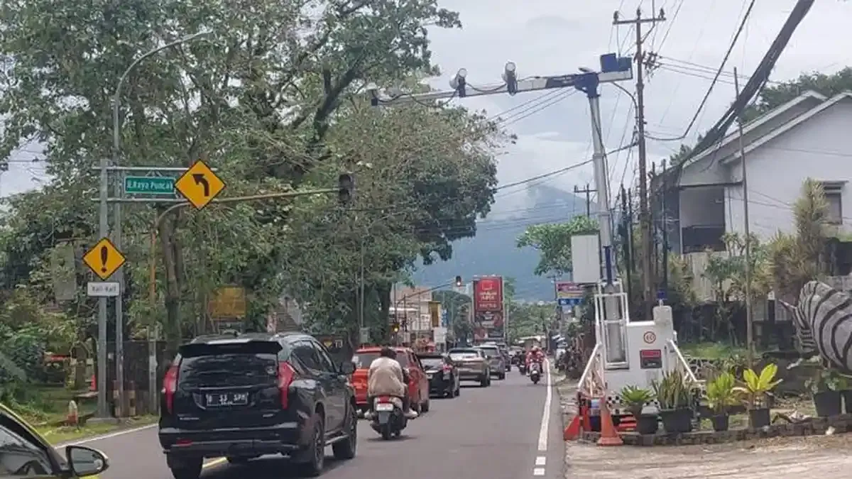 Pemasangan Kamera ETLE di Puncak Bogor untuk Penegakan Hukum Lalu Lintas
