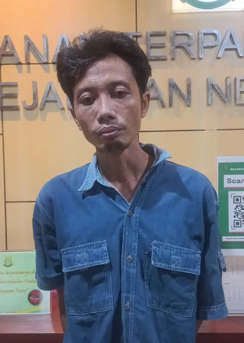 Tim SIRI Kejaksaan Tangkap Buron DPO Asal Kejati NTB di Jateng