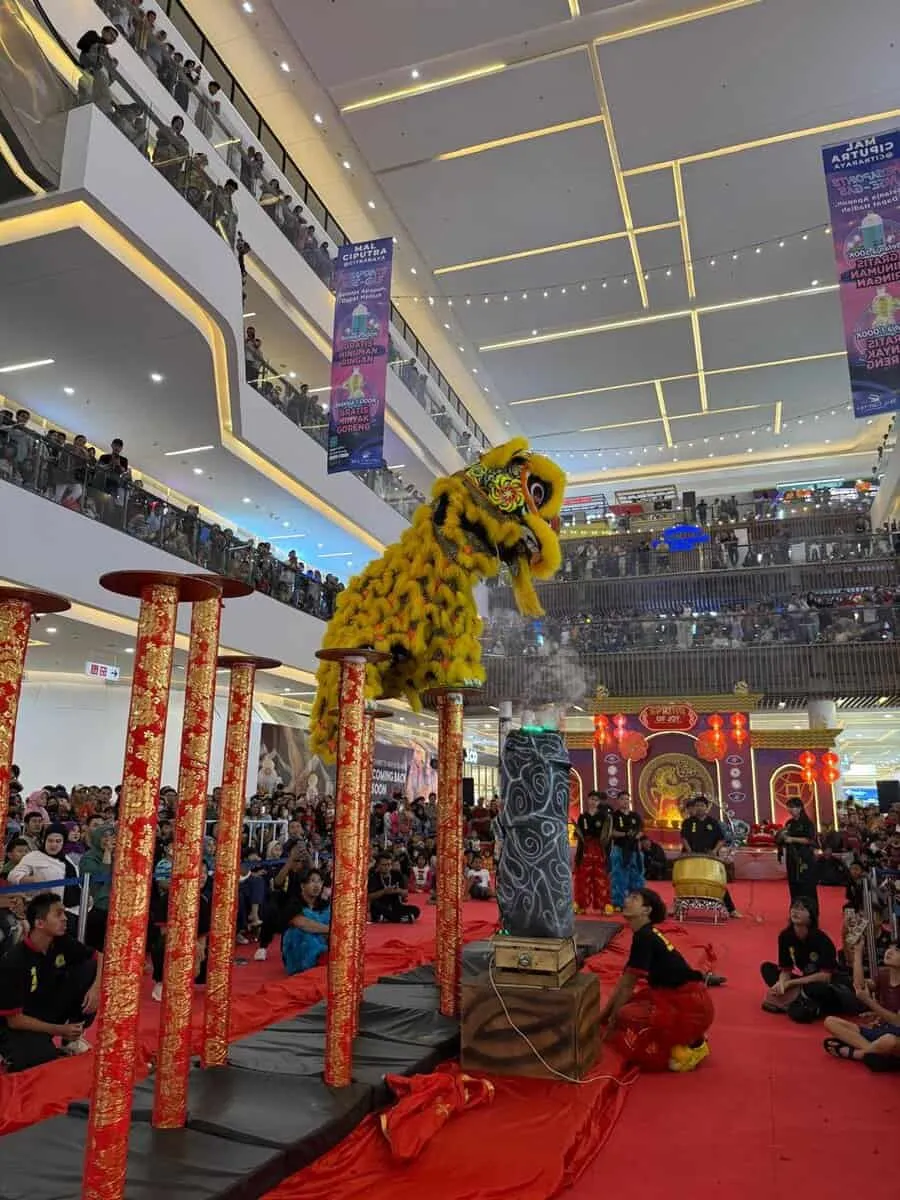 Meriahkan Imlek 2026, Mal Ciputra Tangerang Gelar Barongsai dan Festival Kuliner Thailand