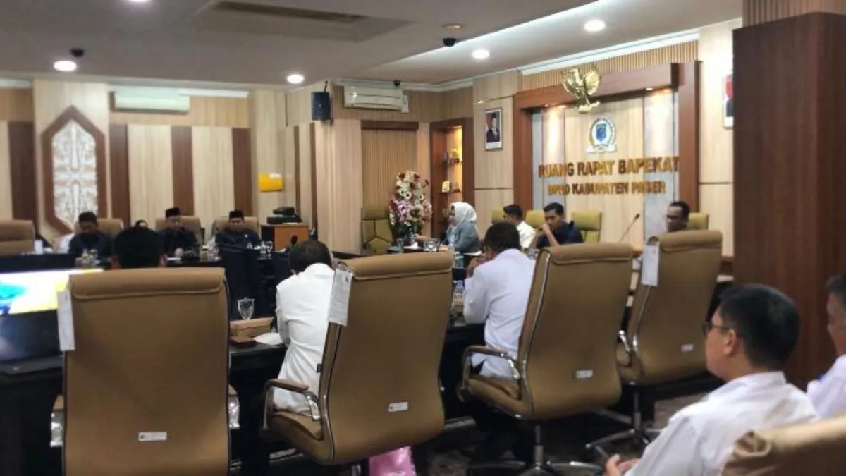 Rapat Kerja Komisi II DPRD Paser Bahas Rencana Bisnis OPD 2026