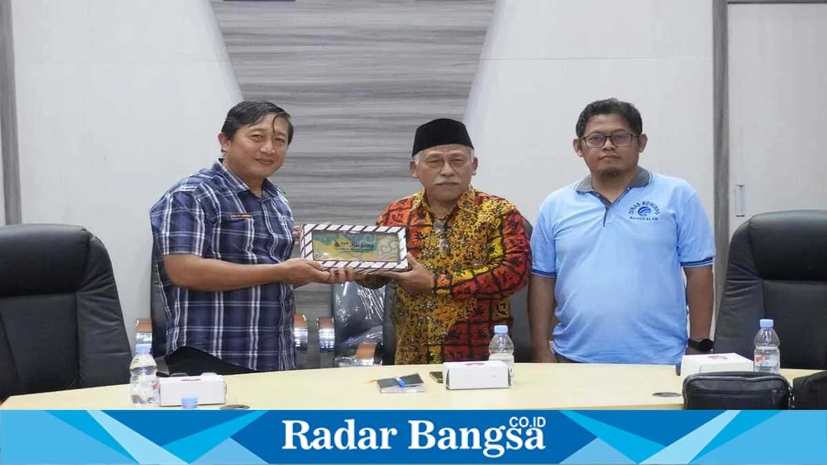 DPRD Tulungagung Belajar Pengawasan Ruang Digital dari Diskominfo Bangkalan