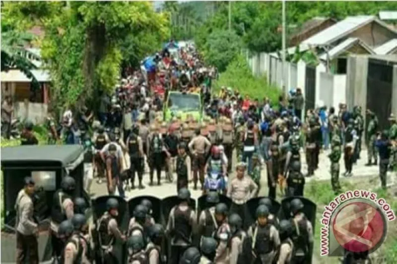 Pembahasan Penanggulangan Konflik SARA di Banggai oleh PRD dan Pemprov Sulteng
