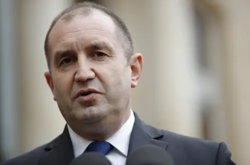 Presiden Bulgaria Rumen Radev Mundur untuk Perjuangan Politik Baru
