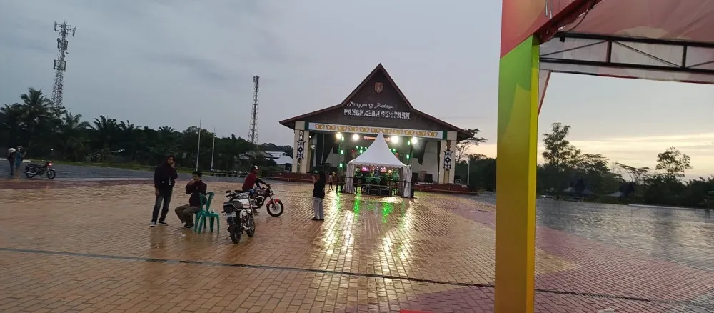 Kondisi Ruang Publik: Indah Saat Acara, Terabaikan Pasca Acara