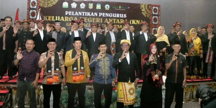 Keluarga Negeri Antara Resmi Dilantik, Gubernur Aceh Ajak Berkontribusi Nyata