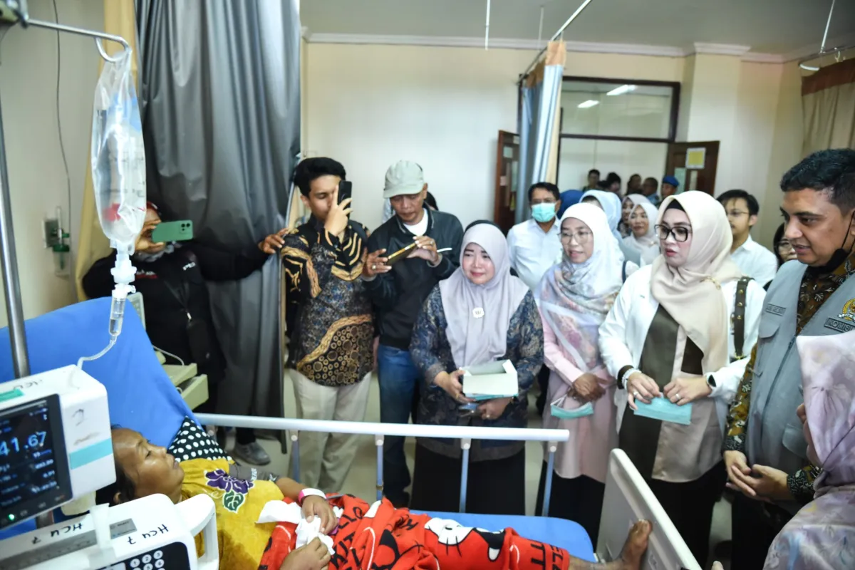 DPR Pastikan Layanan Kesehatan Warga Terdampak Bencana di Padang Pariaman Terjamin
