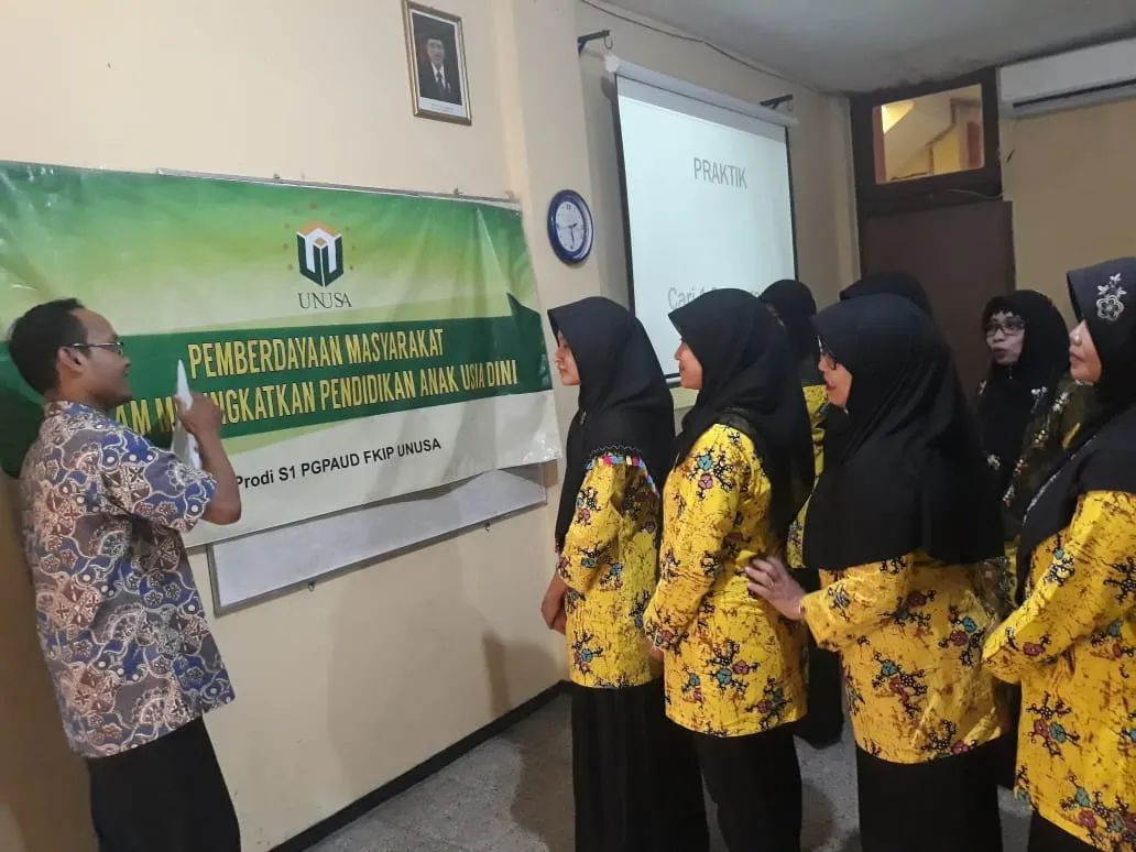 Universitas Nahdlatul Ulama Surabaya Tingkatkan Keterampilan Berbahasa Bunda PAUD di Surabaya