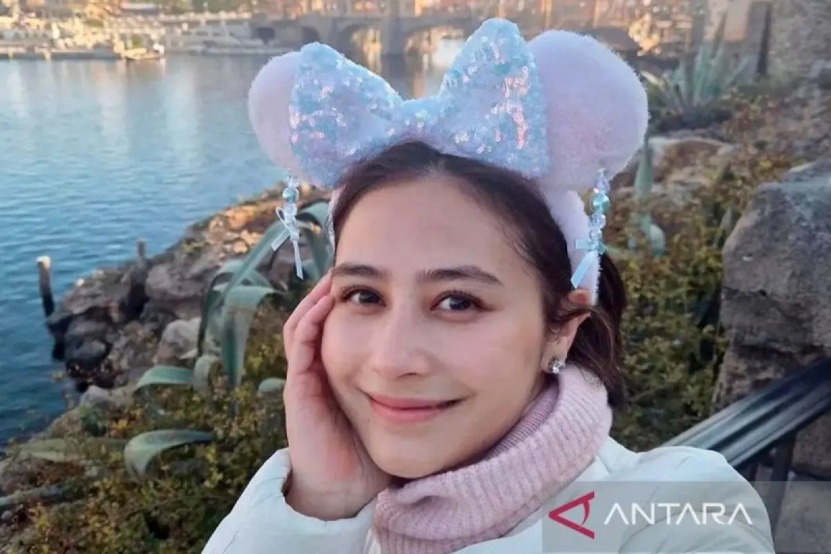 Selebritas Tanah Air Rayakan Tahun Baru 2026 Bersama Orang Tercinta