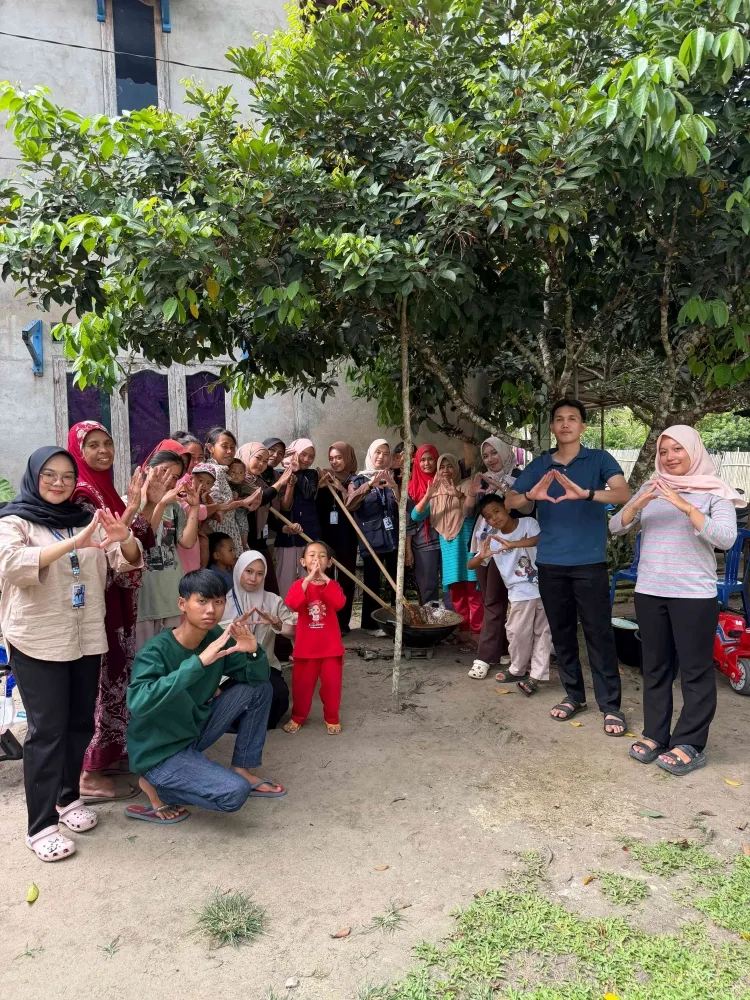 Pengolahan Nanas Jadi Dodol Tingkatkan Ekonomi UMKM di Desa Pelempang