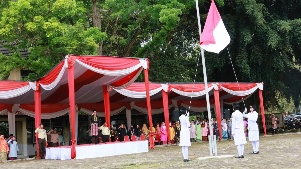 Universitas Jambi Rayakan Hari Pendidikan Nasional 2025 dengan Upacara Khidmat