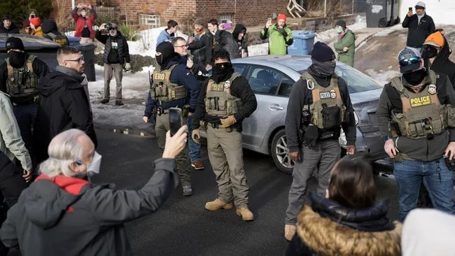 Minnesota Gugat Pemerintah Federal Terkait Penegakan Imigrasi Pasca Penembakan