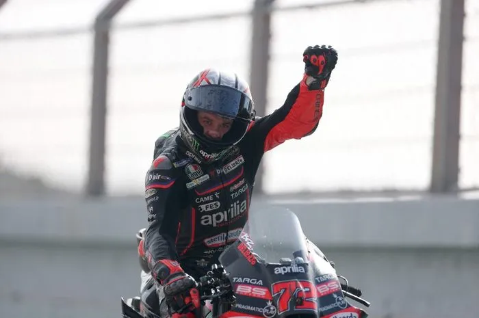 CEO Aprilia Ungkap Peluang Rekan Setim Bezzecchi di MotoGP 2027