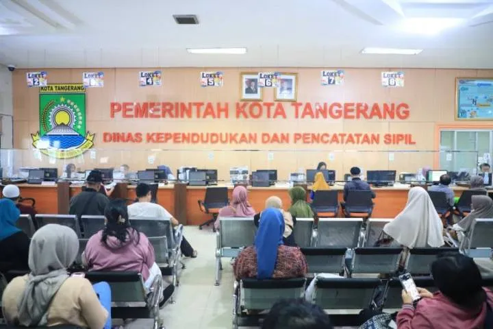 Layanan Administrasi Kependudukan Pemkot Tangerang Libur Natal 2025