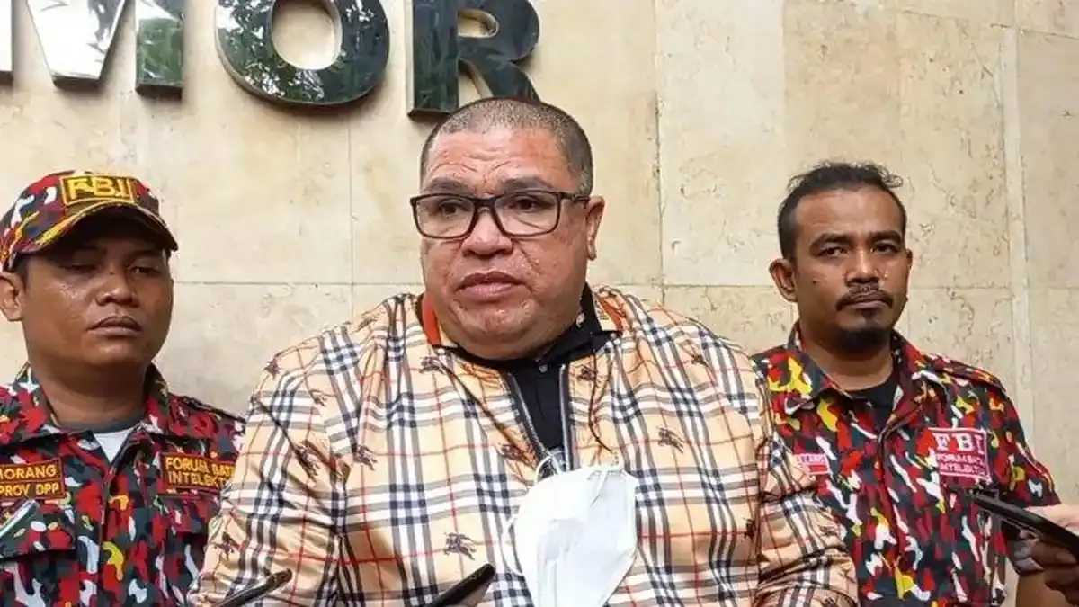 Razman Nasution Menanggapi Isu Kehamilan Nikita Mirzani: Sebuah Prank yang Menghebohkan