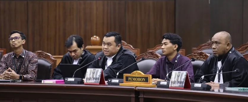 Pemohon Uji Materiil Soroti Ketidakjelasan Pasal Pencemaran Bendera Negara Sahabat