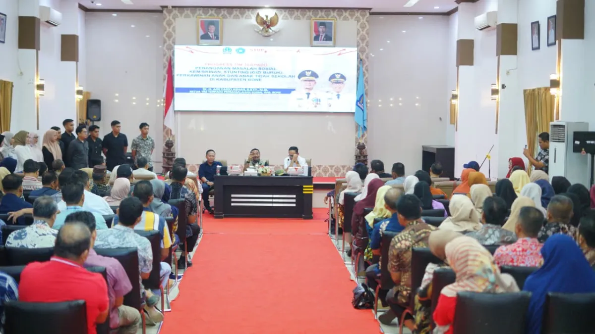 Evaluasi Program Pengentasan Kemiskinan dan Stunting di Kabupaten Bone