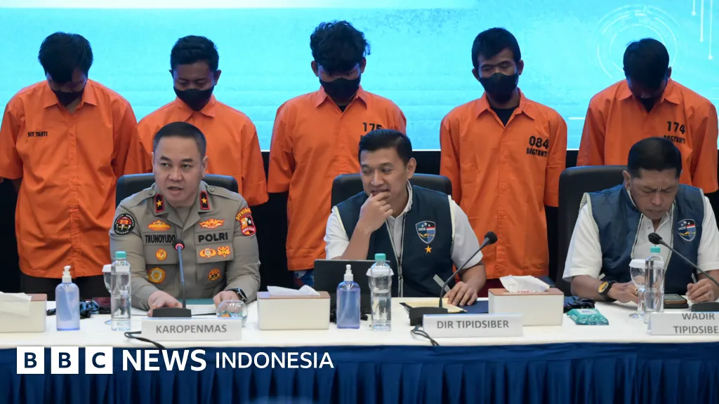 Enam Tersangka Terlibat Kasus Grup Facebook 'Fantasi Sedarah' Ditetapkan oleh Kepolisian