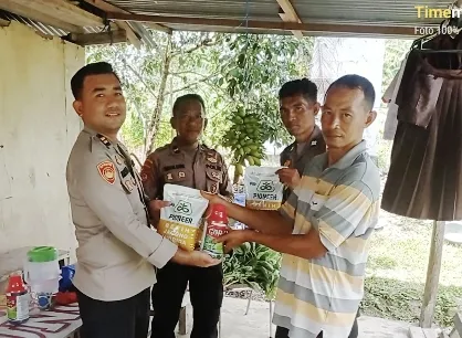 Polsek Teluk Ambon Dukung Ketahanan Pangan dengan Salurkan Bibit Jagung