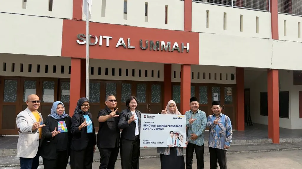 Bank Mandiri Perkuat Fasilitas Belajar di 27 Sekolah untuk Wujudkan Generasi Emas