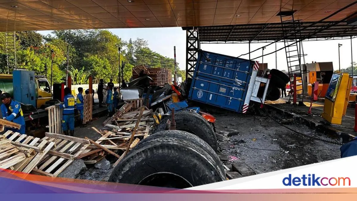 Kecelakaan di Gerbang Tol Ciawi 2: Status Uji KIR Truk yang Terlibat