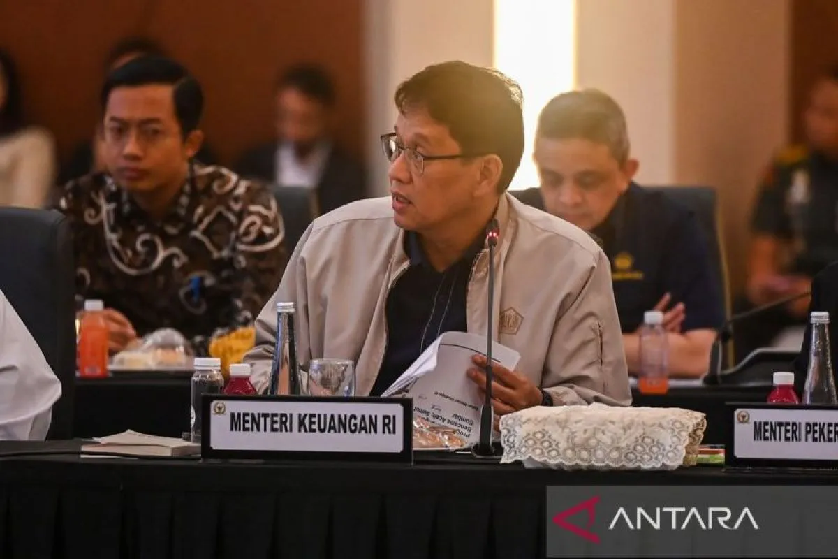Menkeu Purbaya Tanggapi Gugatan UU APBN Terkait Program Makan Bergizi Gratis