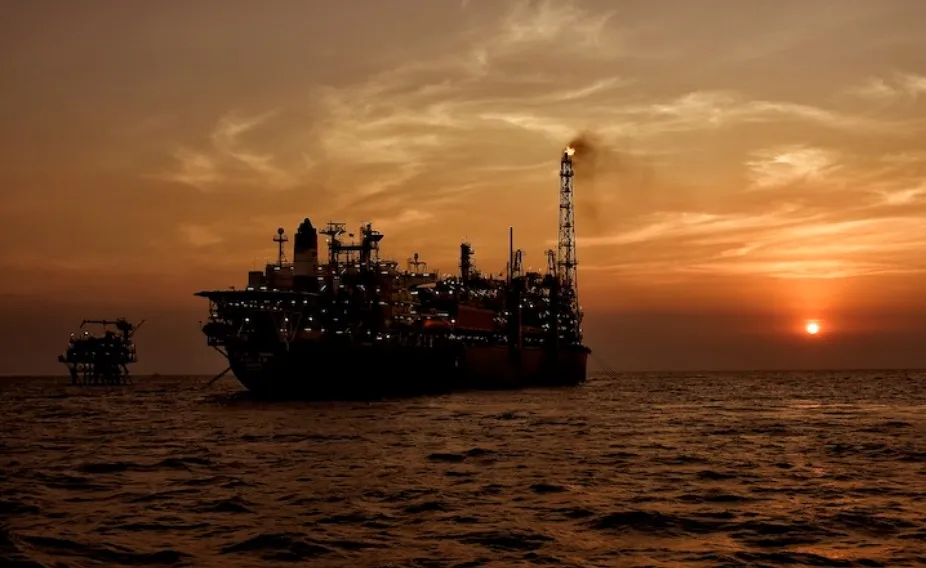 Harga ICP Desember 2025 Turun Akibat Kelebihan Pasokan Global